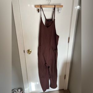Cute Jumpsuit Like New